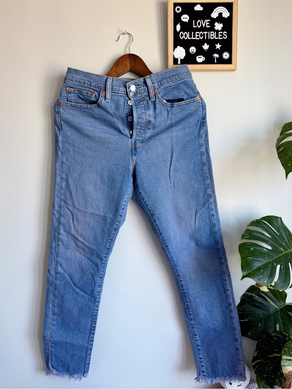 Levi’s Wedgie Skinny Jeans – Size 30